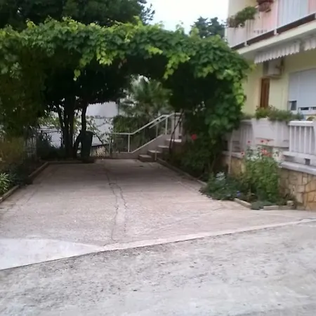 Haus Diana Apartment